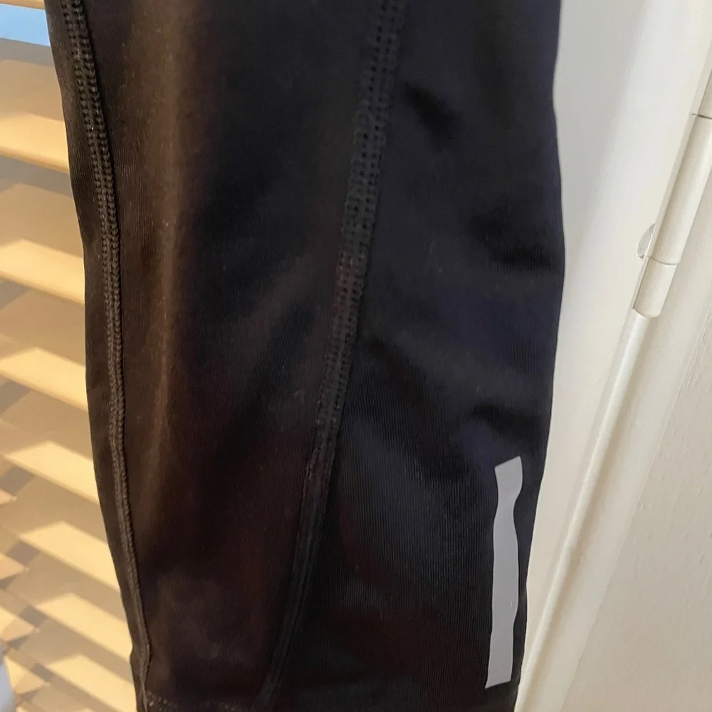 Nike Women’s running leggings - Picture 2 of 4